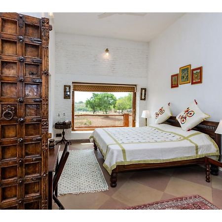 Chandera Kothi Orchha Bagian luar foto